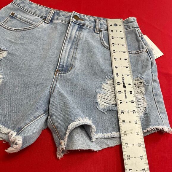 NWT Billabong How Bout That Destroyed Denim Shorts Size 31 New - Picture 8 of 12